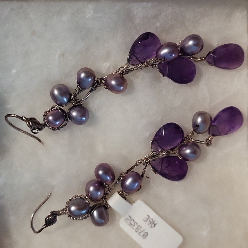 Dangling sterling silver with fresh water pearls earrings
